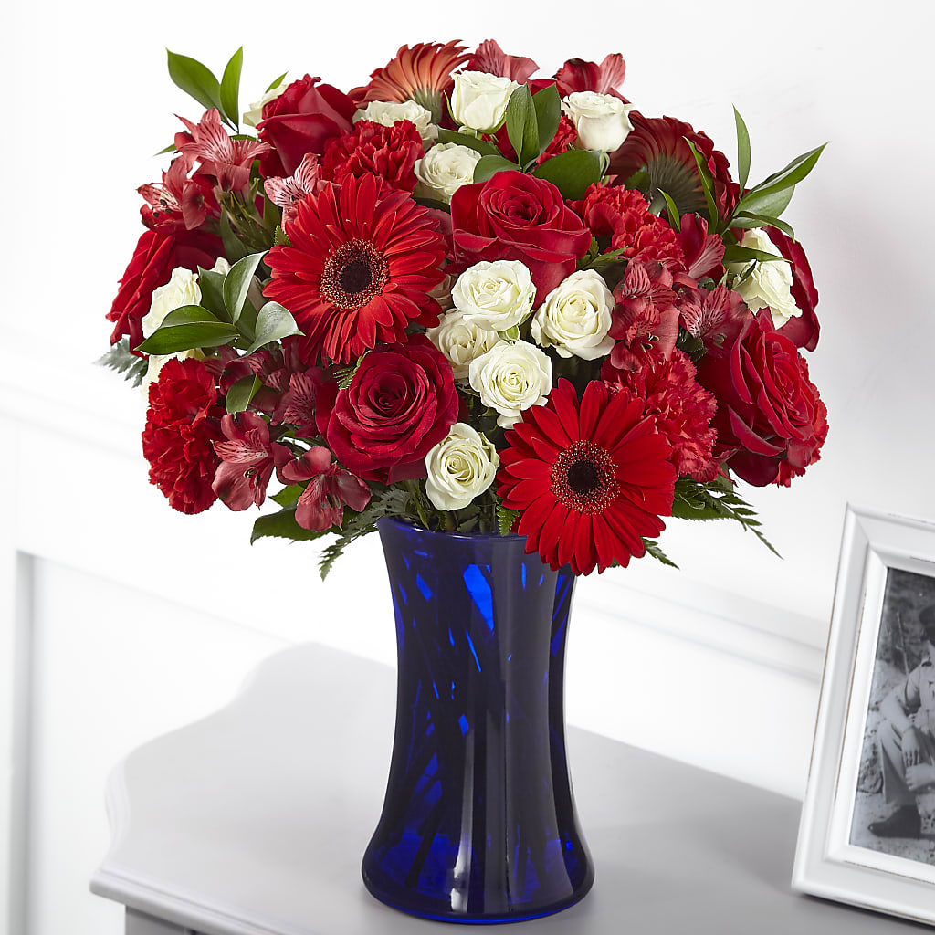 Hearts Embrace Bouquet – Miles Of Flowers, Dothan AL