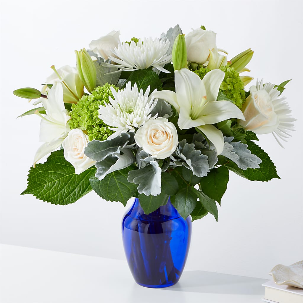 Snowy Dreams Bouquet – Miles Of Flowers, Dothan AL