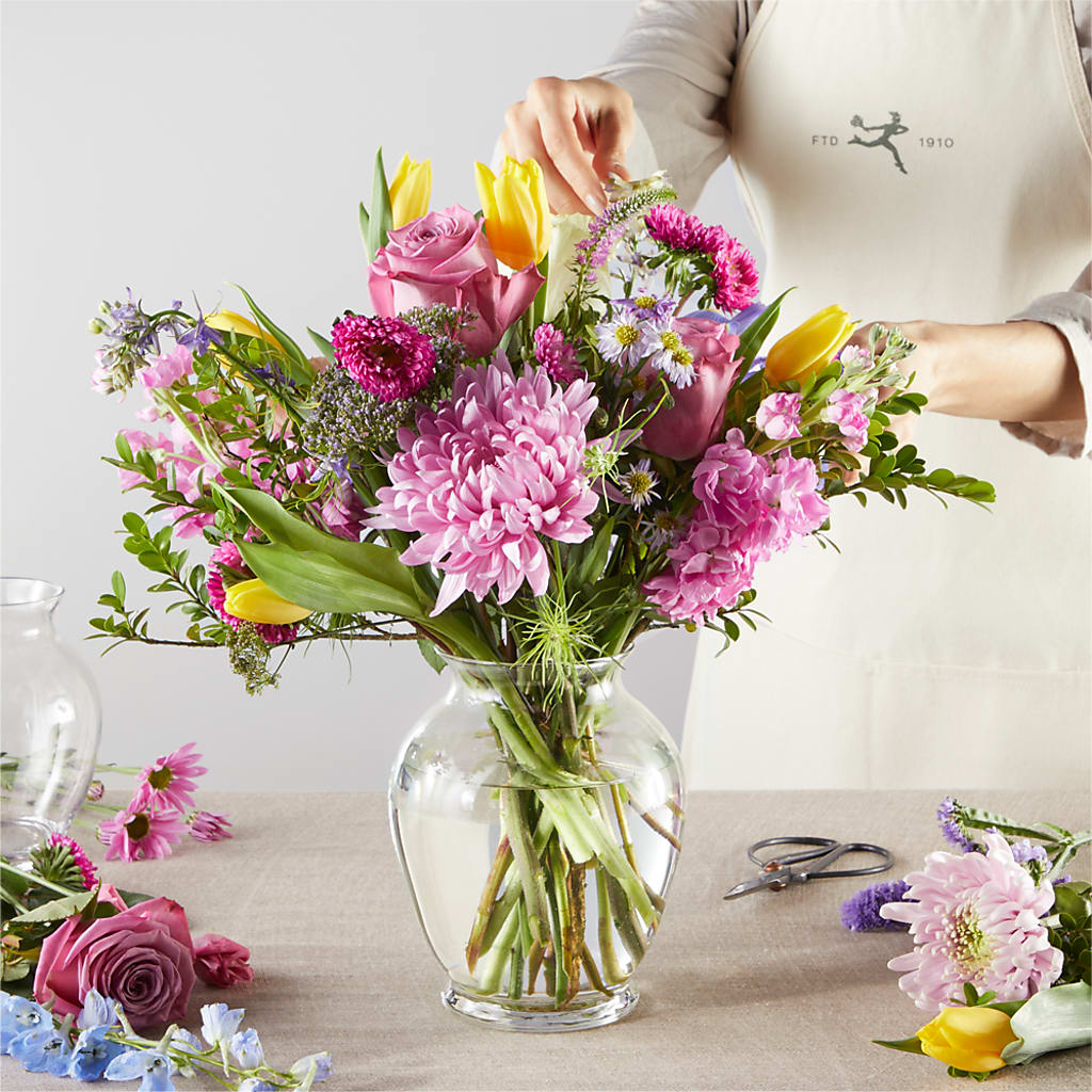 Pastel Tradition - A Florist Original –  Miles Of Flowers, Dothan AL