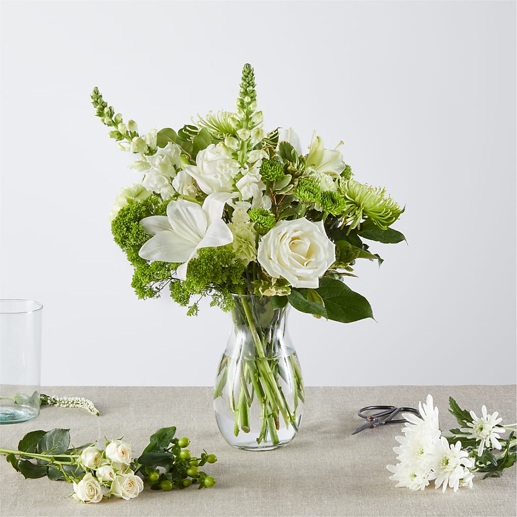 Irish Garden - A Florist Original –  Miles Of Flowers, Dothan AL
