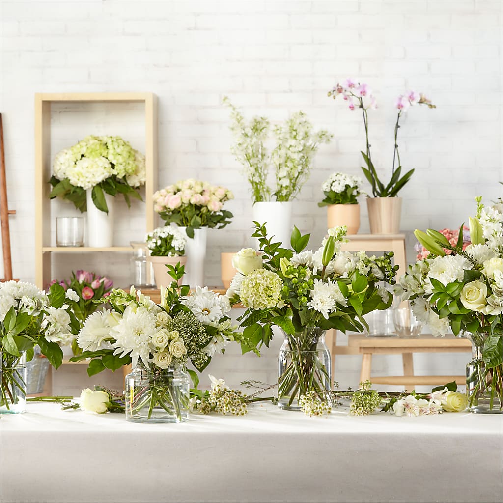Classic Ivory – A Florist Original –  Miles Of Flowers, Dothan AL
