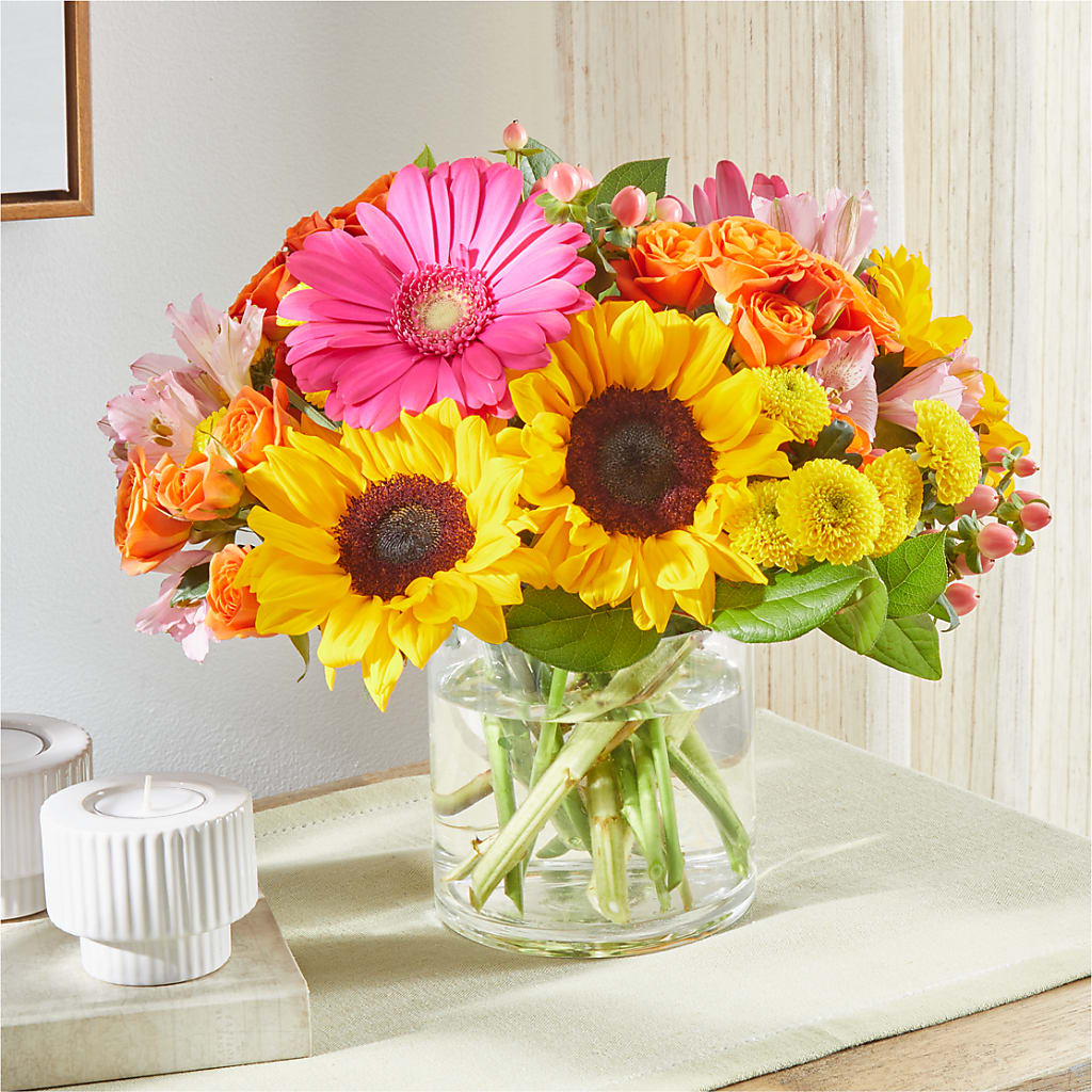 Beach Day Bouquet –  Miles Of Flowers, Dothan AL