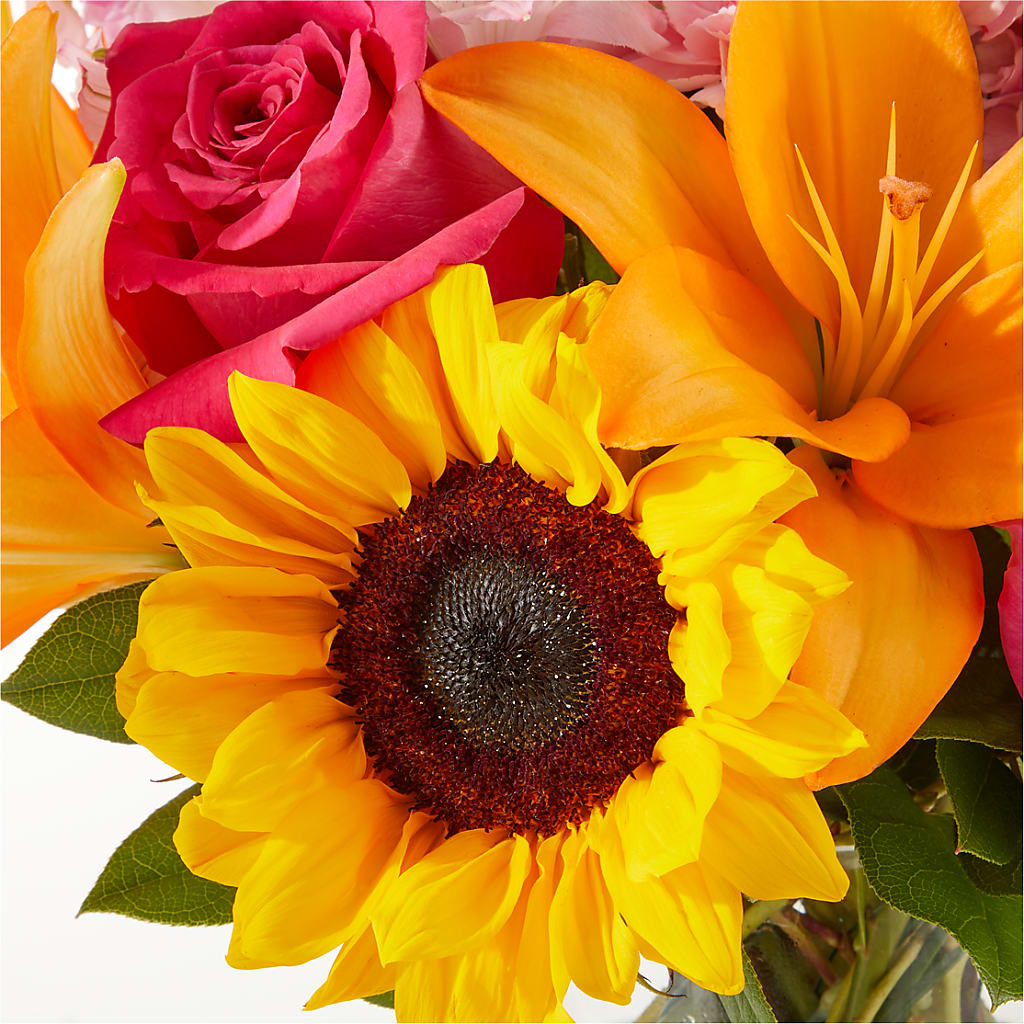 In Full Swing Bouquet –  Miles Of Flowers, Dothan AL